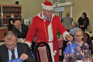 Rozdawanie prezentów