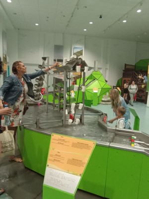 Uczestnicy wycieczki w Młynie Wiedzy